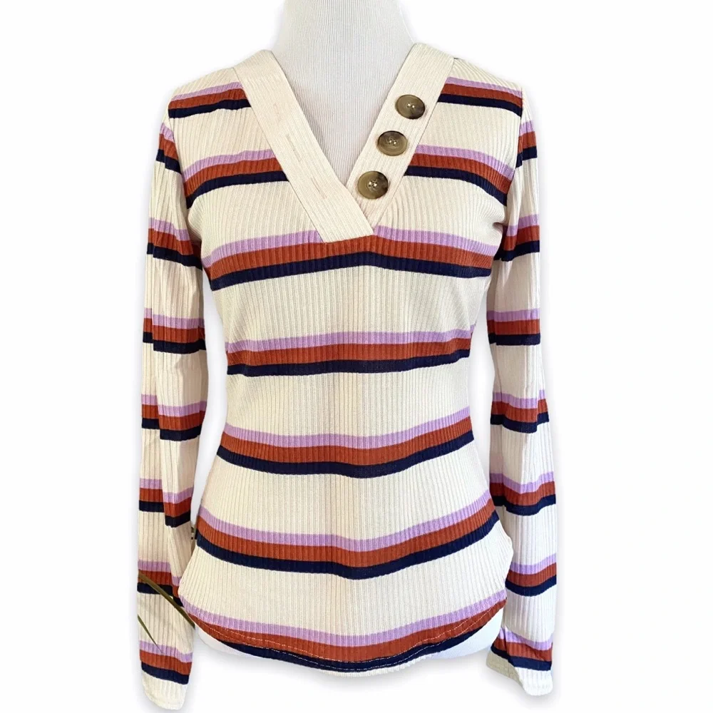 NWT Blu Pepper Day to Day V-neck Ribbed Sweater - Picture 1 of 13
